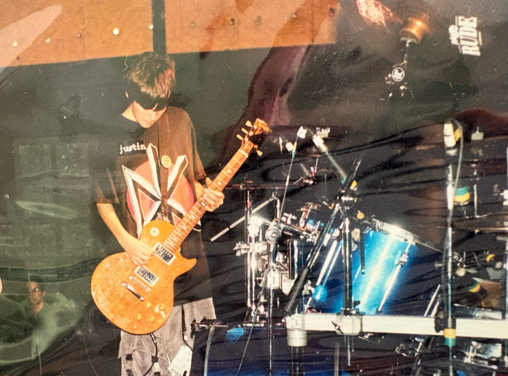 Main Room 2/21/2000